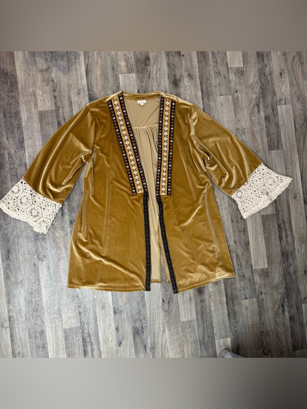 POL Mustard Velvet Kimono Cardigan L Boho Crochet Lace Open Front Festival